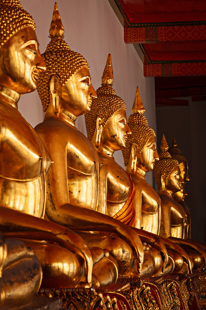 sitzende Buddha-Statuen, Thailand - Foto, Bild