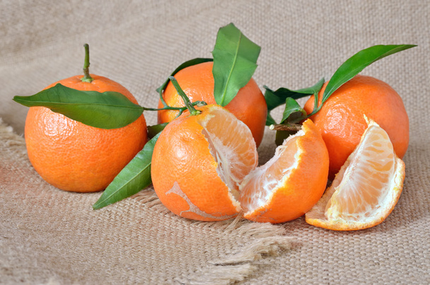 Fresh, ripe citrus fruit with a rough sacking - Fotografie, Obrázek