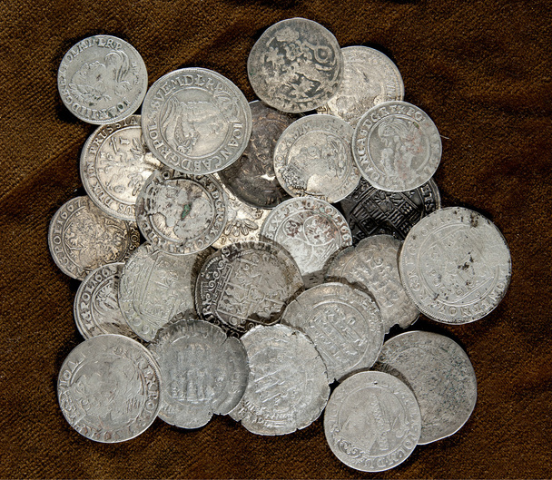 Le vecchie monete d'argento
 - Foto, immagini
