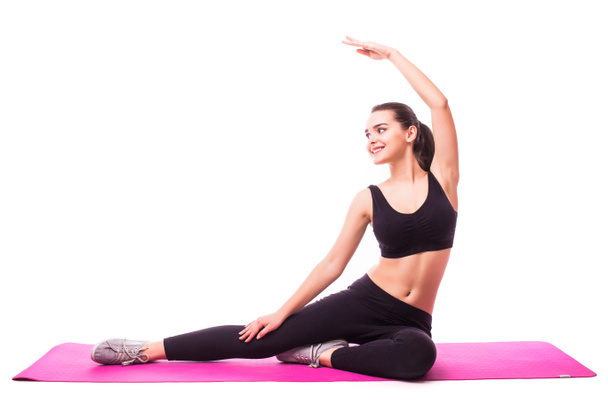 Slim fitness mujer joven atleta chica haciendo ejercicio tablón
 - Foto, imagen