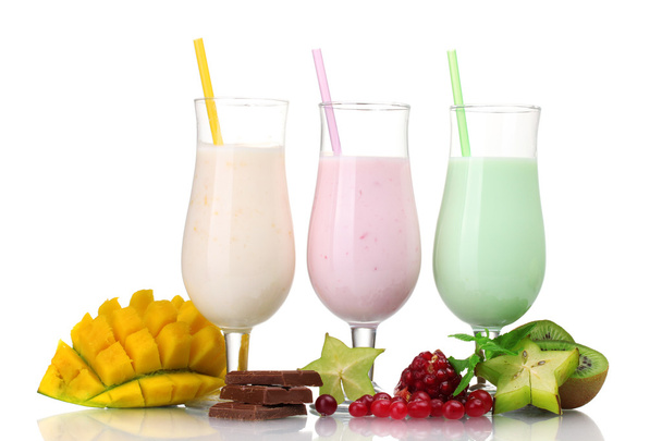Milk shakes with fruits isolated on white - Foto, Bild
