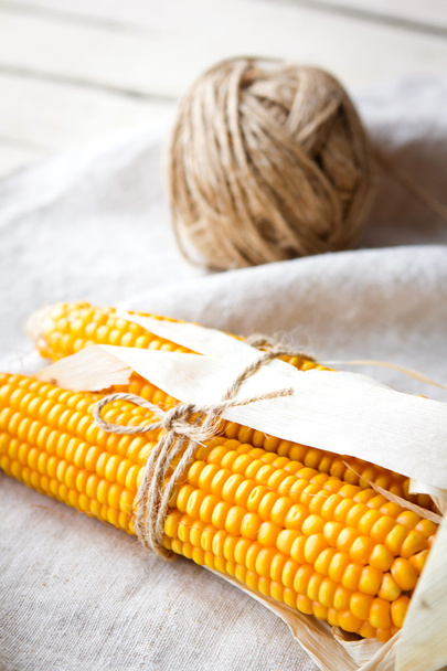 Costelas de milho seco
 - Foto, Imagem