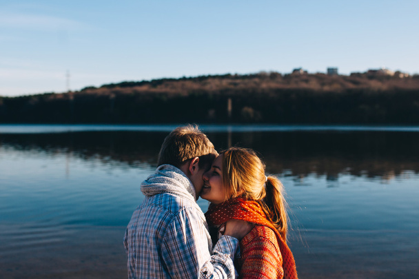 Teenage young couple in love at lake - Foto, Imagem