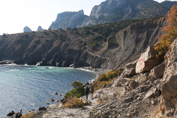 Mountain trail in Crimea - Φωτογραφία, εικόνα