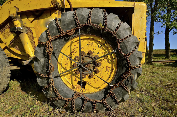 Chained tractor wheel - Photo, Image