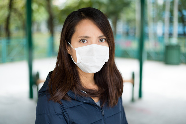 Asian young woman sick and wearing face mask - Photo, Image