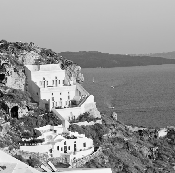 Deniz mimarisi Avrupa'nın Kiklad Adaları santorini eski şehir beyaz - Fotoğraf, Görsel