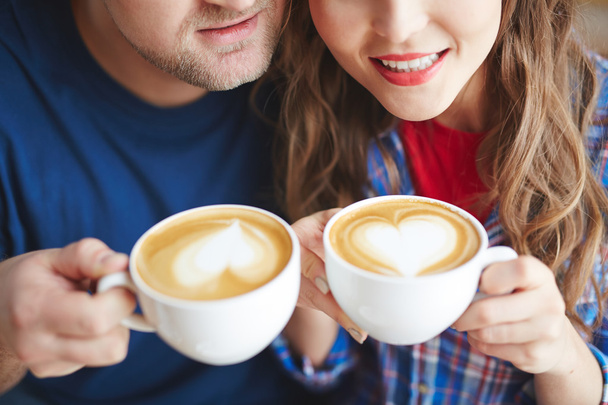casal apaixonado por café
 - Foto, Imagem