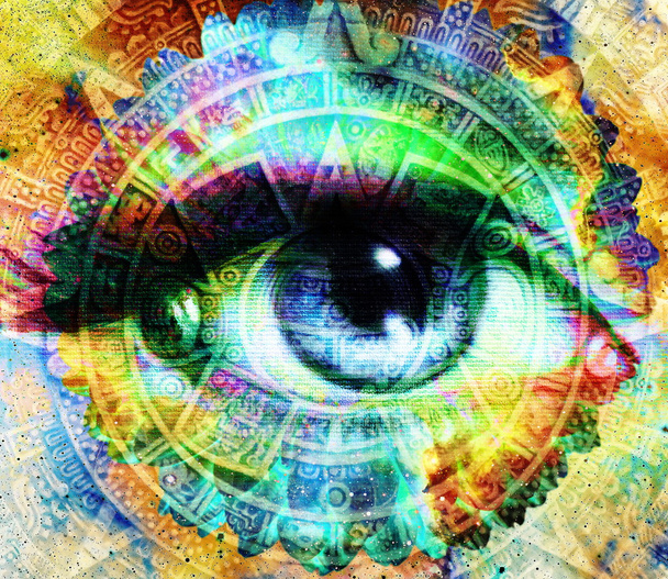 Древний календарь майя и женский глаз, абстрактный цвет фона и цветочный силуэт. компьютер коллаж
. - Фото, изображение