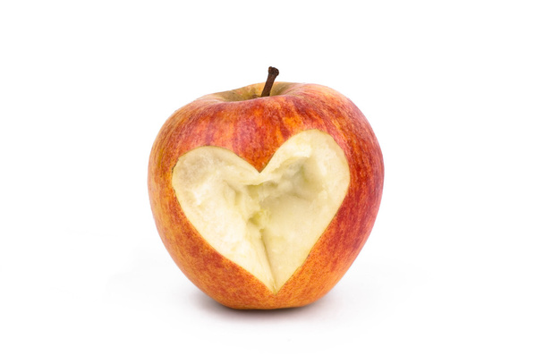 jabłko z sercem - Zdjęcie, obraz