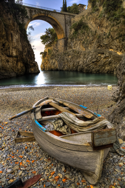 Fjord der Furore, Amalfiküste, Italien Boot am Strand - Foto, Bild