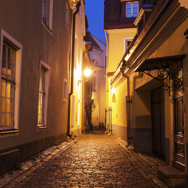Tallin eski şehir sokakları    - Fotoğraf, Görsel