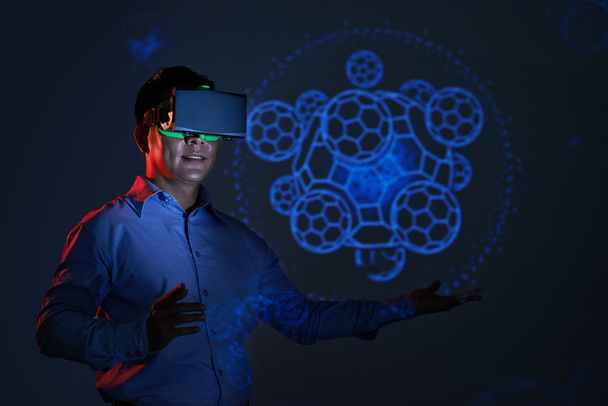 Man testing virtual reality headset - Photo, Image