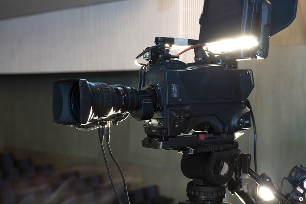 Videocámara digital profesional. accesorios para cámaras de vídeo 4k
. - Foto, imagen