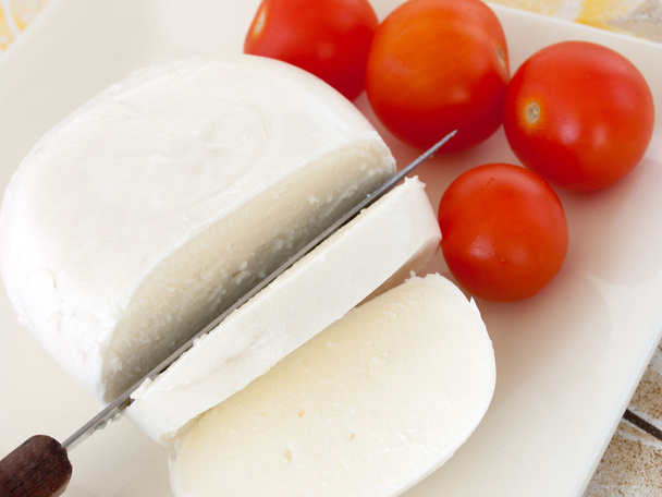 mozzarella en tomaten - Foto, afbeelding