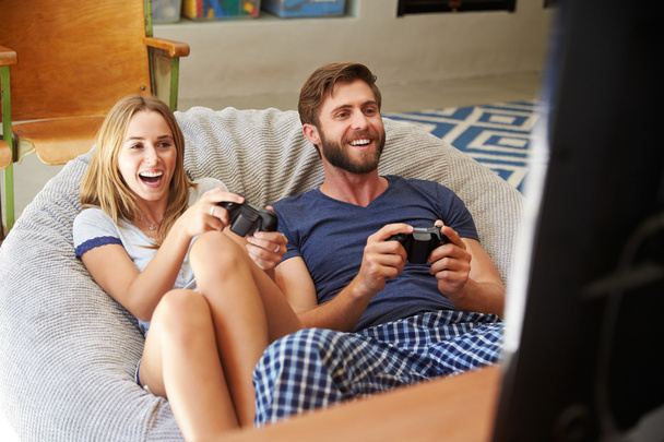 Couple Playing Video Game Together - Fotoğraf, Görsel