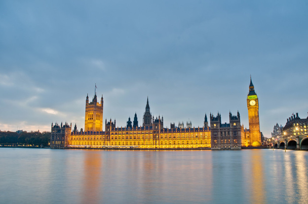 Parlamenttitalo Lontoossa, Englannissa
 - Valokuva, kuva