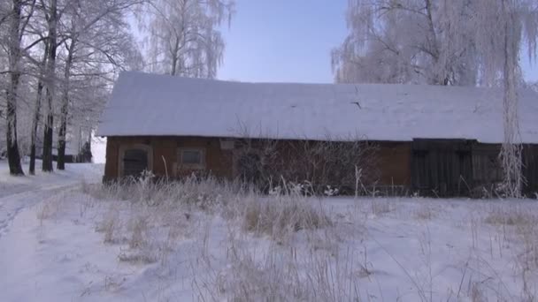 Homestead país tradicional com edifícios de argila
 - Filmagem, Vídeo