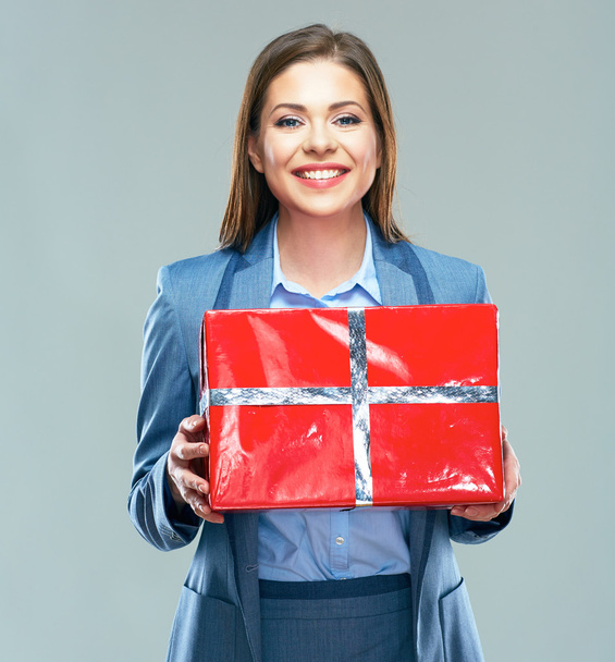 Woman with gift box - Φωτογραφία, εικόνα