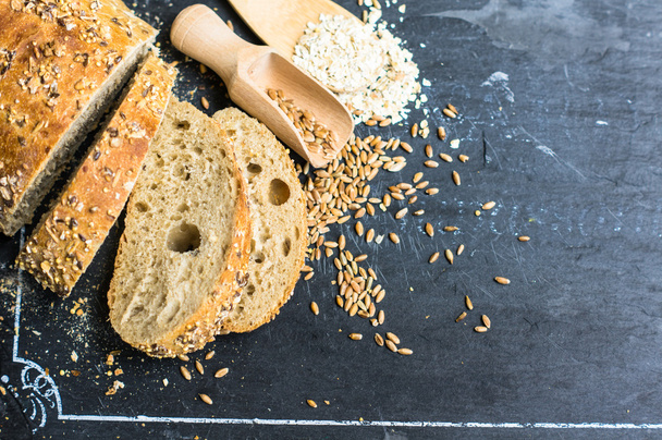 Diversi tipi di pane
 - Foto, immagini