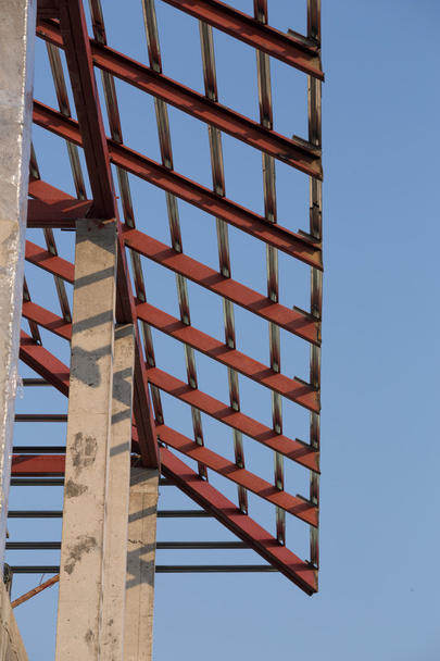 structural steel beam on roof of building residential constructi - Foto, Imagem