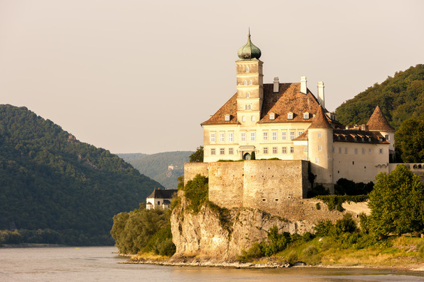 Παλάτι Schonbuhel στις όχθες του ποταμού Δούναβη, Κάτω Αυστρία - Φωτογραφία, εικόνα