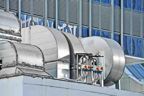 Sistema de ventilación industrial
 - Foto, Imagen