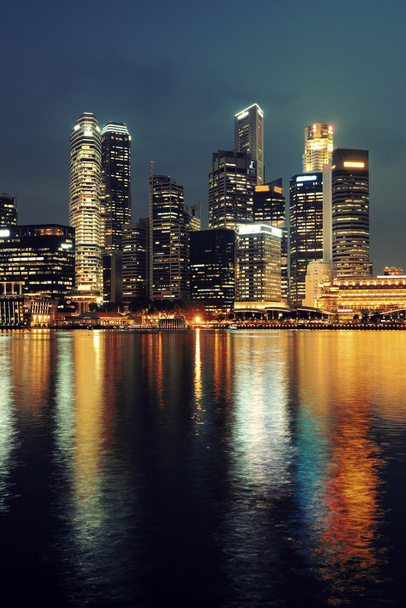 シンガポールのスカイラインの眺め - 写真・画像