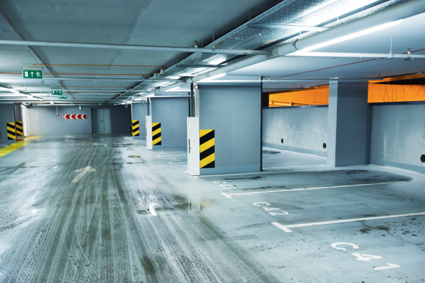 Empty underground parking - Photo, Image