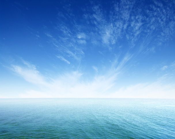 água azul do mar
 - Foto, Imagem
