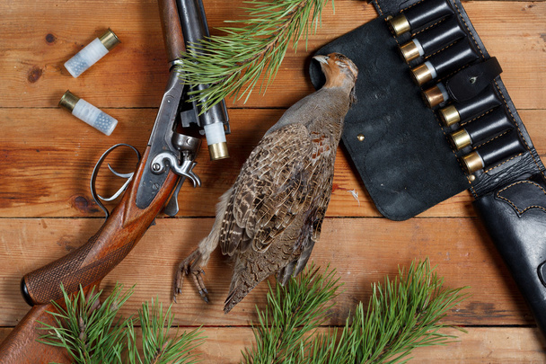 Hunter is bid - trofee partridge  - Foto, afbeelding