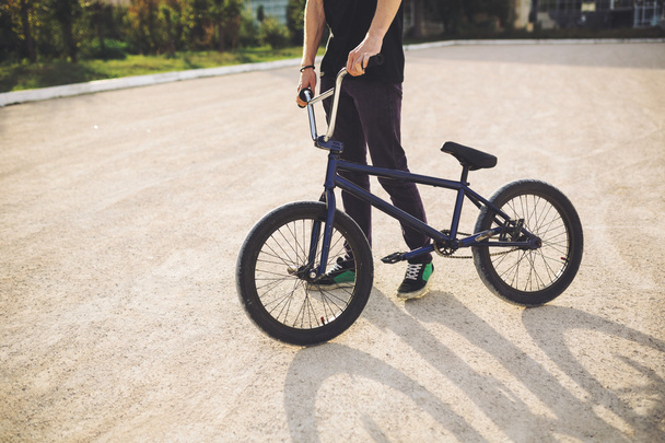 若い Bmx 自転車ライダー - 写真・画像