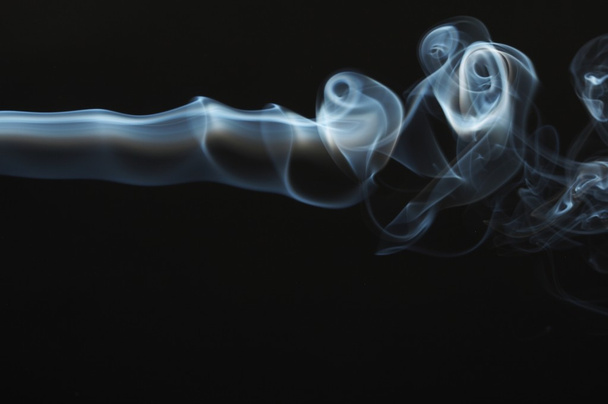 Fluxos de uma fumaça - Foto, Imagem