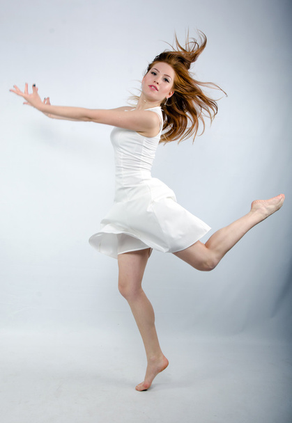 the girl dancing in the Studio - Photo, image