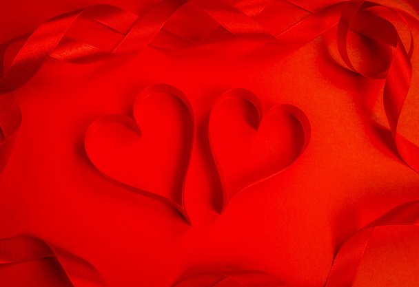 Red heart shape ribbons - Φωτογραφία, εικόνα