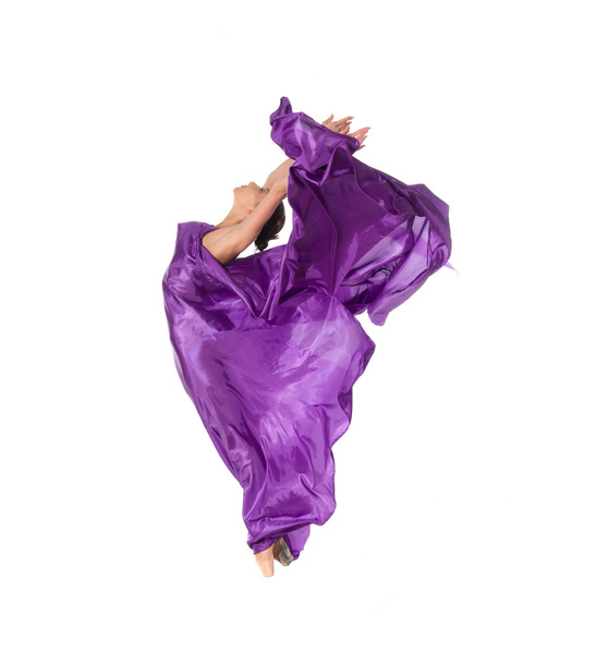 Ballet dancer in the flying dress - Foto, immagini