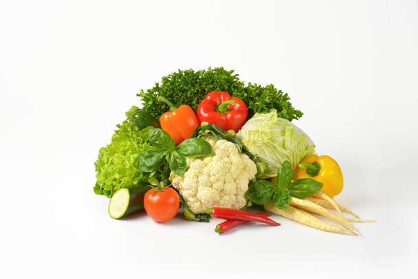 新鮮な野菜の多様性 - 写真・画像