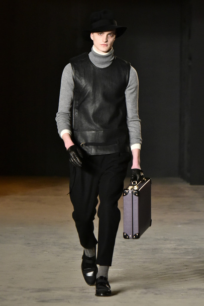 model walks the runway wearing Robert Geller - Valokuva, kuva