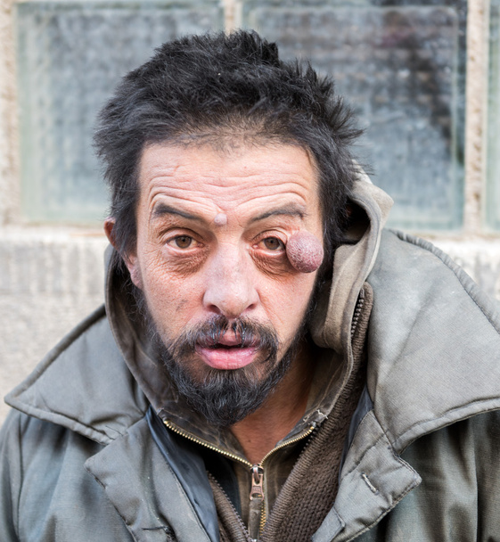 bezdomovec muž na ulici - Fotografie, Obrázek