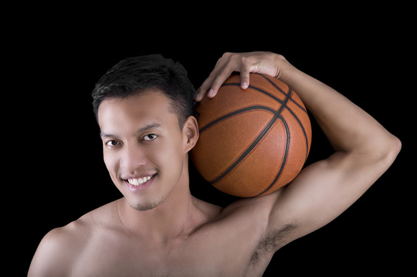 Aziatische basketballer - Foto, afbeelding