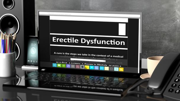 Ноутбук з інформацією про еректильну дисфункцію на екрані, на стільниці з офісними об'єктами
. - Фото, зображення