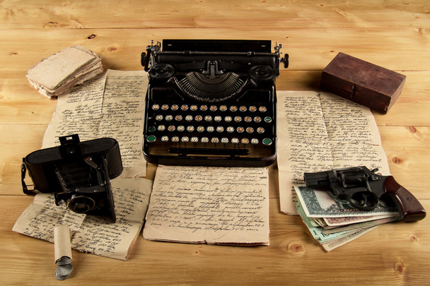 старая, ретро-пишущая машинка
 - Фото, изображение