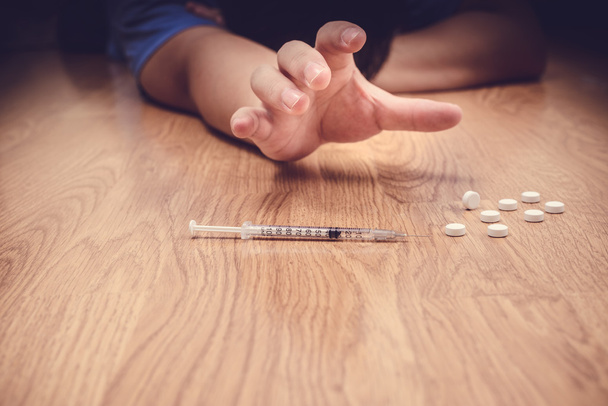 overdose male drug addict hand, drugs narcotic syringe - Fotografie, Obrázek