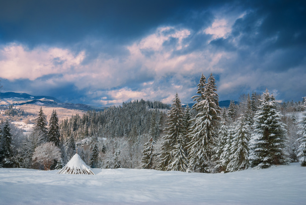 Winter snow valley - Photo, Image