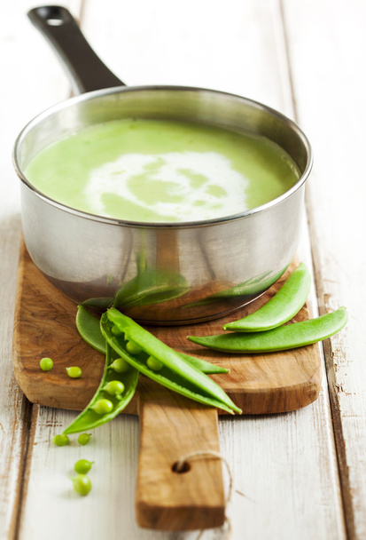 Green peas soup - Foto, afbeelding