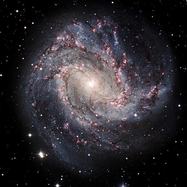 Galaxy システムのイメージの表示が Nasa から提供されたこのイメージの要素を分離しました。 - 写真・画像