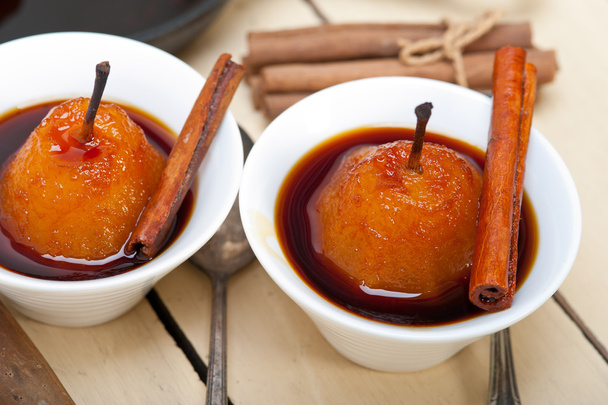 poached pears delicious home made recipe  - 写真・画像
