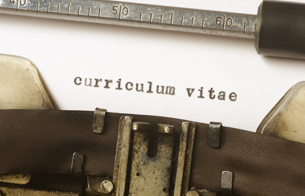 palavras curriculum vitae escrito em máquina de escrever
 - Foto, Imagem