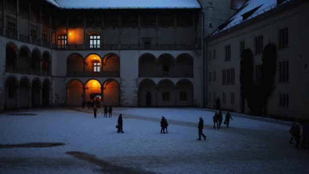 podloubí Sigismund já v hradu Wawel, Krakov - Záběry, video