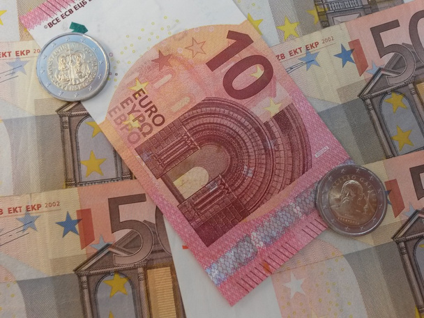 Bankovky a mince měny euro Evropské unie - Fotografie, Obrázek